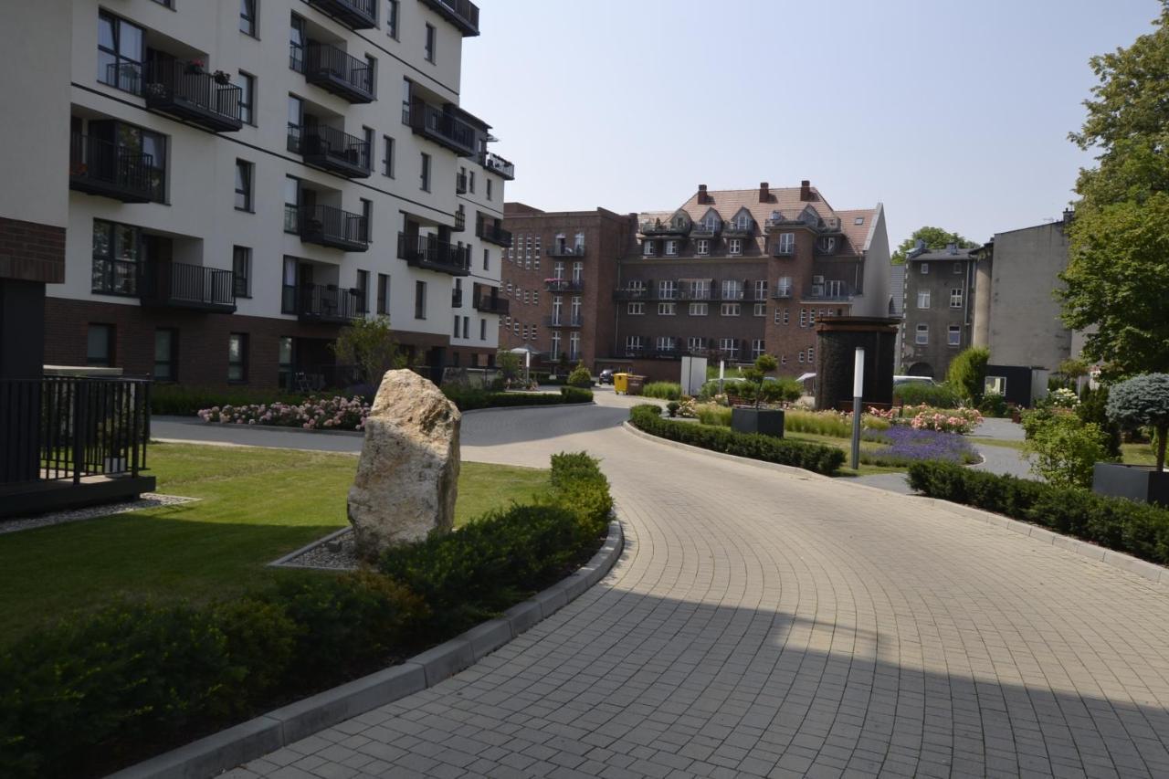 Apartament Diamentowy Z Garazem -Centrum Gliwic Гливице Экстерьер фото